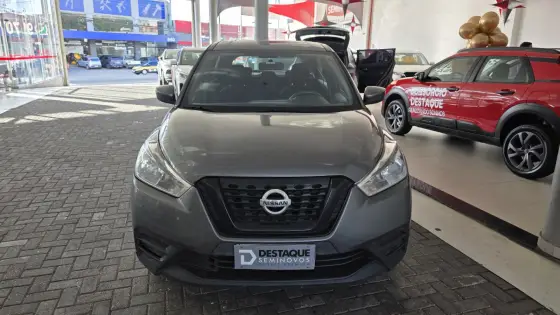 NISSAN KICKS 2021