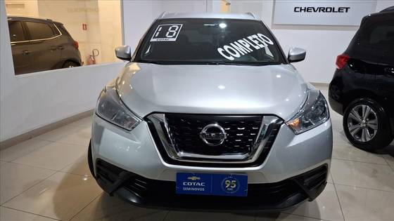 NISSAN KICKS 2018