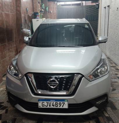 NISSAN KICKS 2017