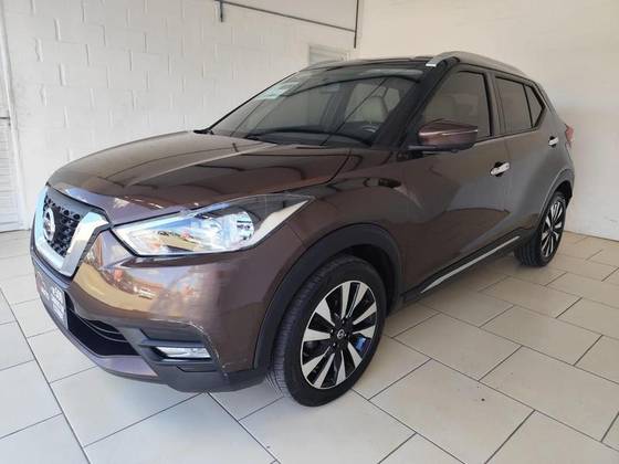 NISSAN KICKS 2018