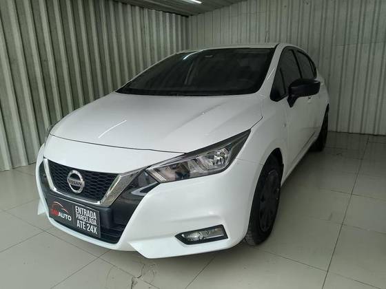 NISSAN VERSA 2023