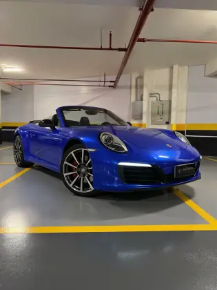 PORSCHE 911 2017