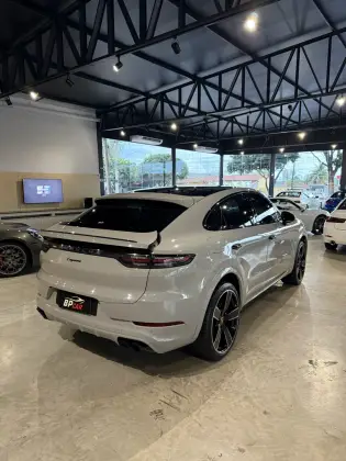 PORSCHE CAYENNE 2020