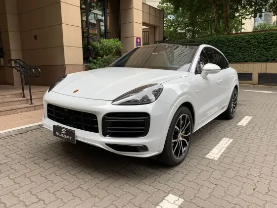 PORSCHE CAYENNE 2020
