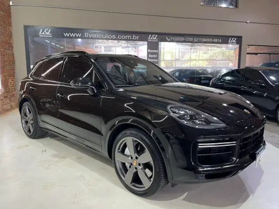 PORSCHE CAYENNE 2023