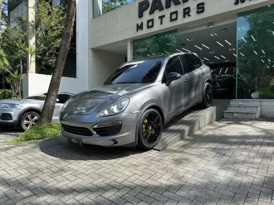 PORSCHE CAYENNE 2011