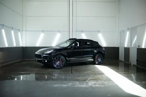 PORSCHE MACAN 2018