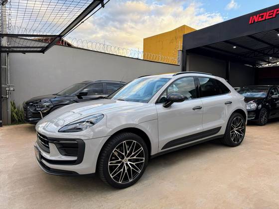 PORSCHE MACAN 2023