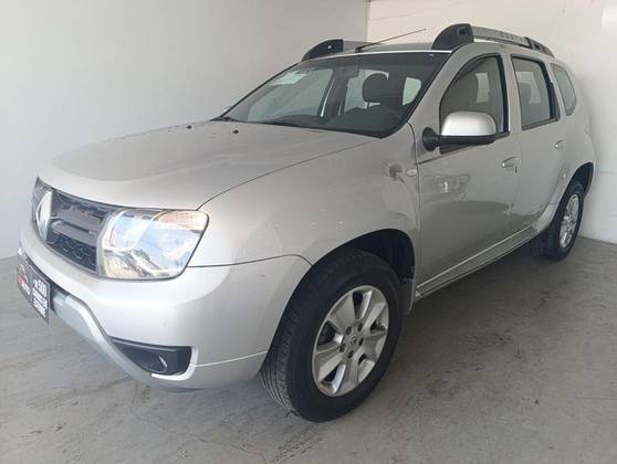 RENAULT DUSTER 2016