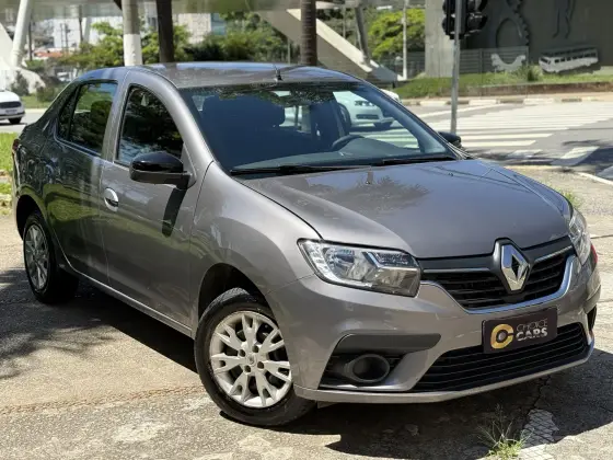 RENAULT LOGAN 2024