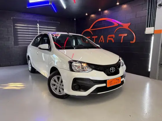 TOYOTA ETIOS 2019
