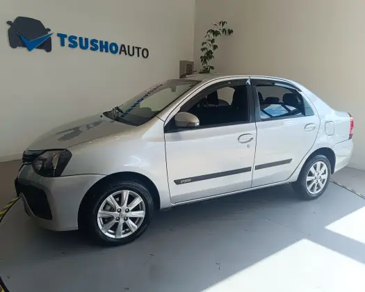 TOYOTA ETIOS 2021