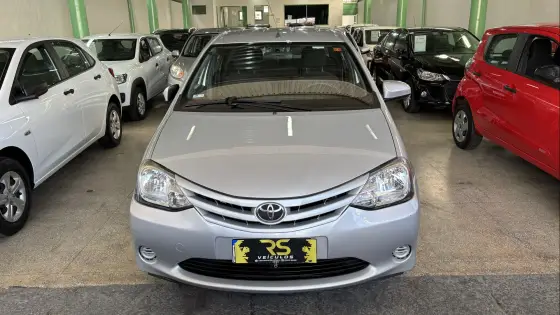 TOYOTA ETIOS 2014