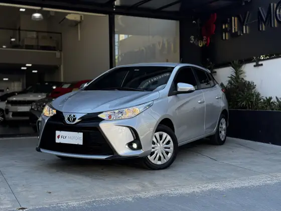 TOYOTA YARIS 2023