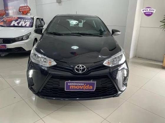 TOYOTA YARIS 2024