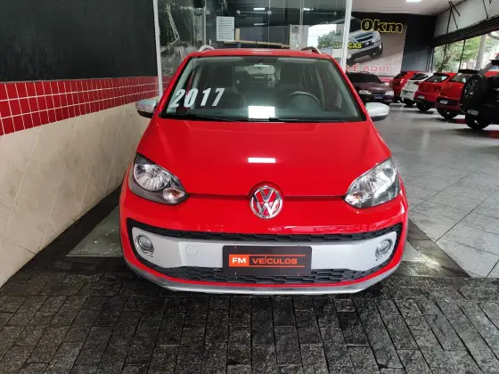 VOLKSWAGEN CROSS UP 2017