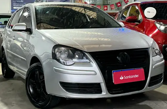 VOLKSWAGEN POLO 2011