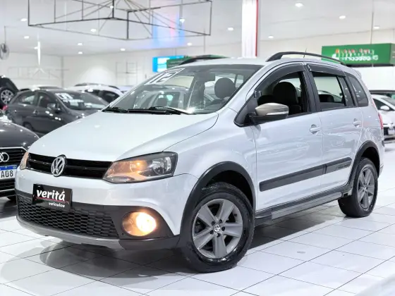 VOLKSWAGEN SPACE CROSS 2012