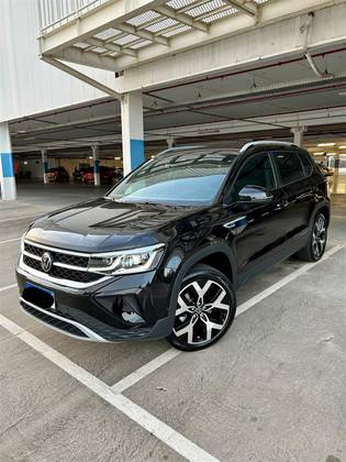 VOLKSWAGEN TAOS 2024