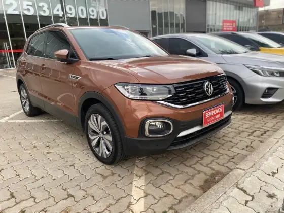VOLKSWAGEN T-CROSS 2020