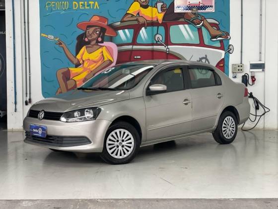 VOLKSWAGEN VOYAGE 2013