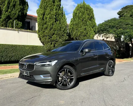 VOLVO XC60 2021