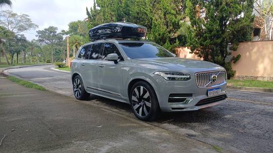 VOLVO XC90 2024