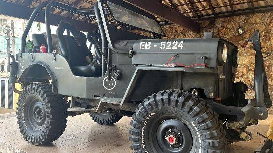 WILLYS OVERLAND CJ2A 1967