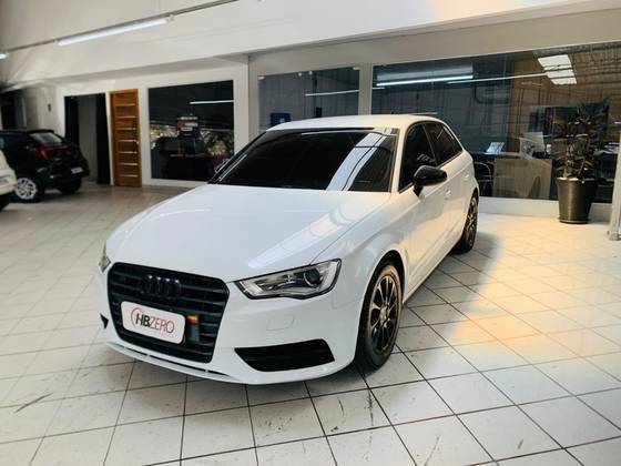 AUDI A3 2014