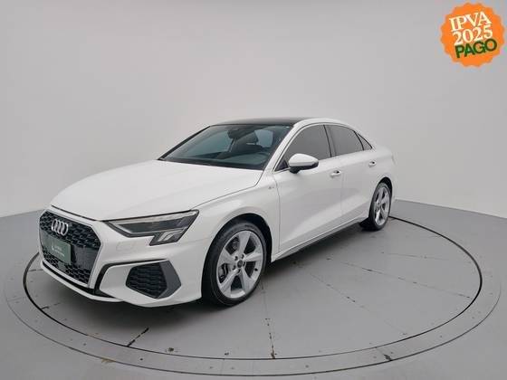 AUDI A3 2024