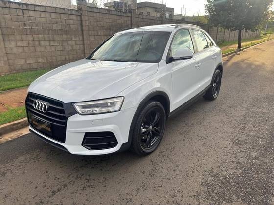 AUDI Q3 2016