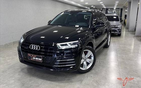 AUDI Q5 2020