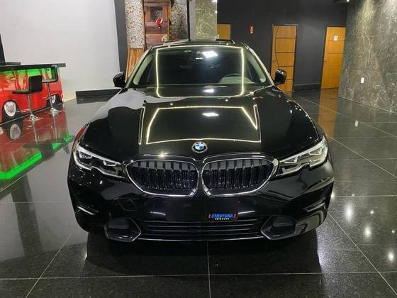 BMW 320i 2022