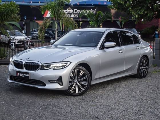 BMW 320i 2021