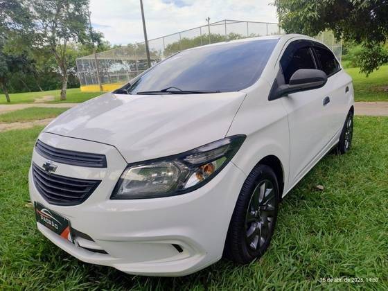 CHEVROLET ONIX 2018