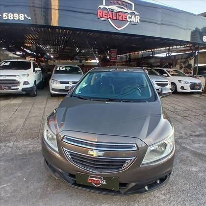 CHEVROLET PRISMA 2013