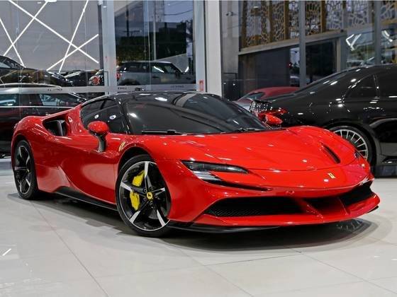 FERRARI SF90 2022