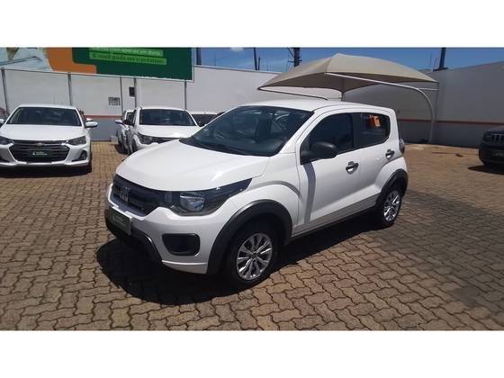 FIAT MOBI 2023