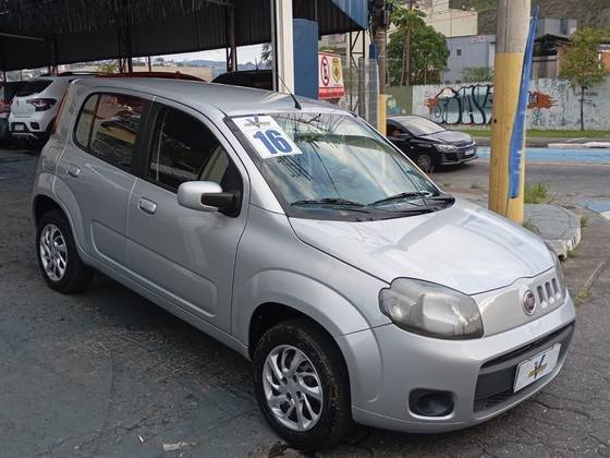 FIAT UNO 2016