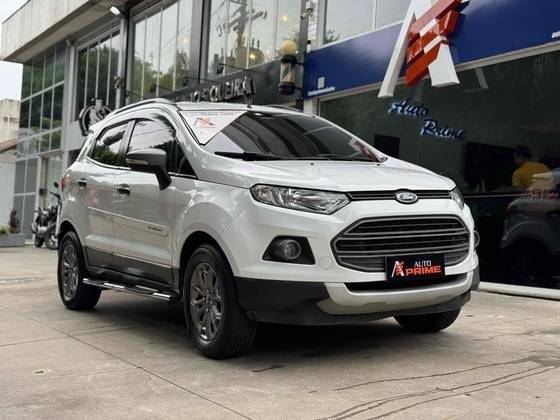 FORD ECOSPORT 2015