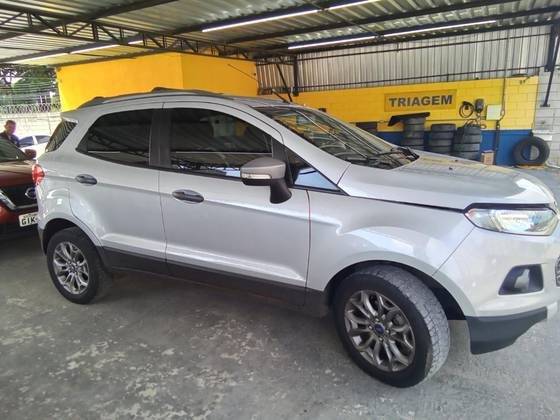 FORD ECOSPORT 2014