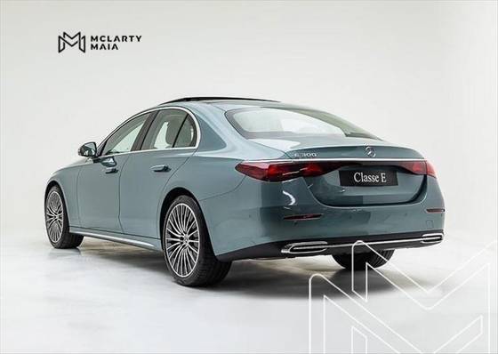 MERCEDES-BENZ E 300 2025