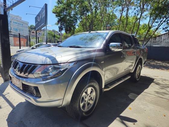 MITSUBISHI L200 TRITON 2019