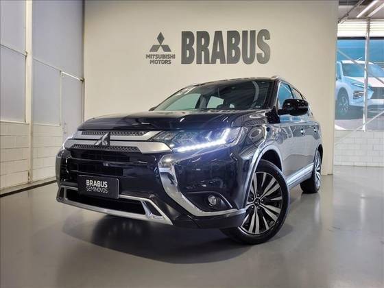 MITSUBISHI OUTLANDER 2021