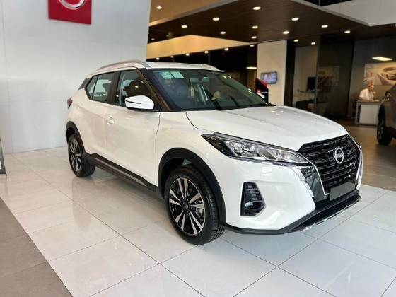NISSAN KICKS 2024