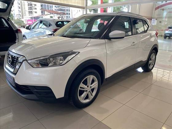NISSAN KICKS 2019