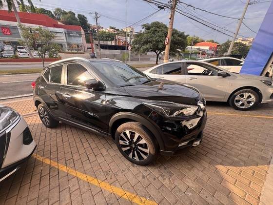 NISSAN KICKS 2020