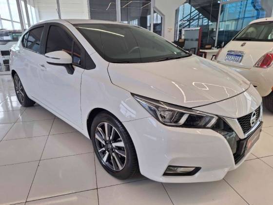 NISSAN VERSA 2022