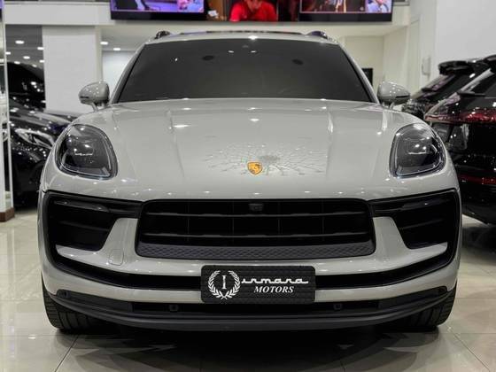 PORSCHE MACAN 2024
