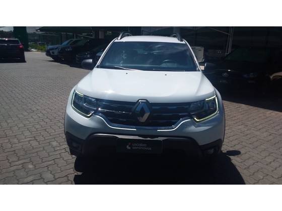 RENAULT DUSTER 2024